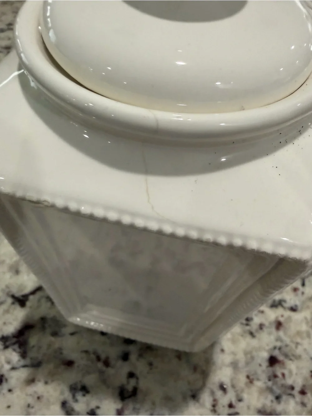 White Ceramic Coffee Canisters with Decorative Metal Label (3)